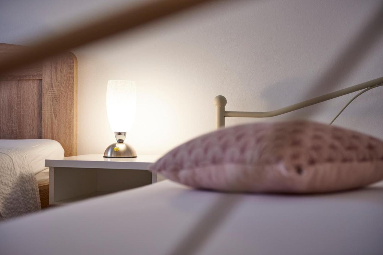 Apartment Ugrina Trogir Kültér fotó